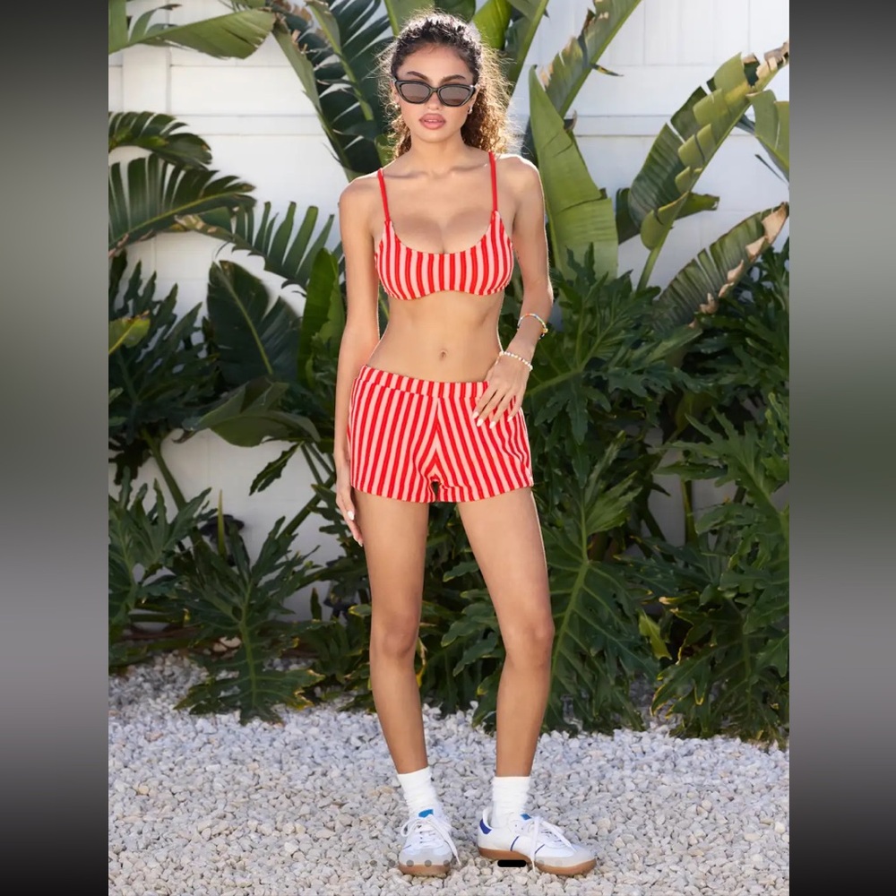 TERRY U-NECKLINE STRIPE BRACELET BIKINI SET & COVER UP SHORTS